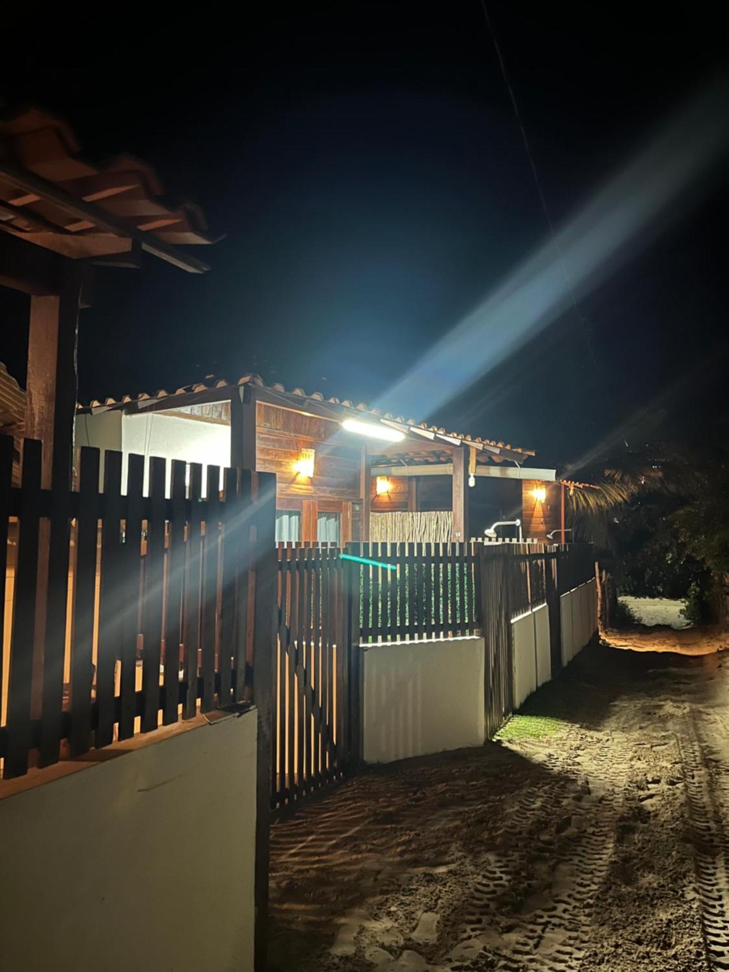 אצי'נס Chales Paradise מראה חיצוני תמונה